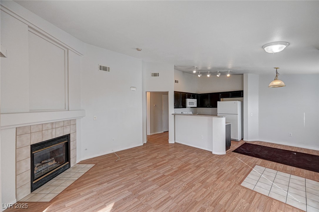 1881 West Alexander Road 2103