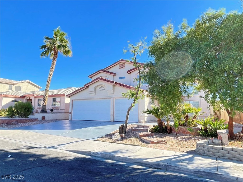923 Sagecrest Way