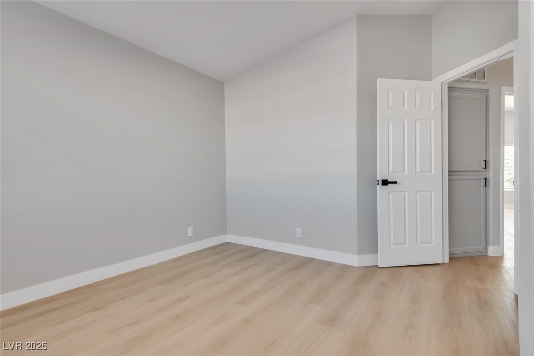 923 Sagecrest Way