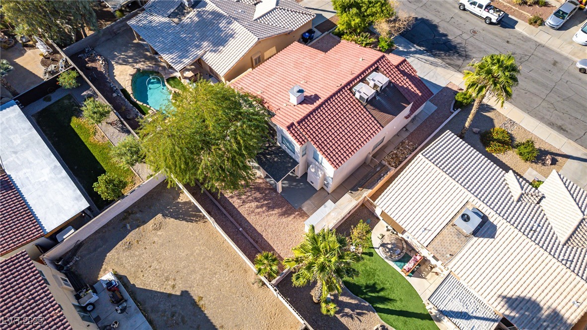 923 Sagecrest Way