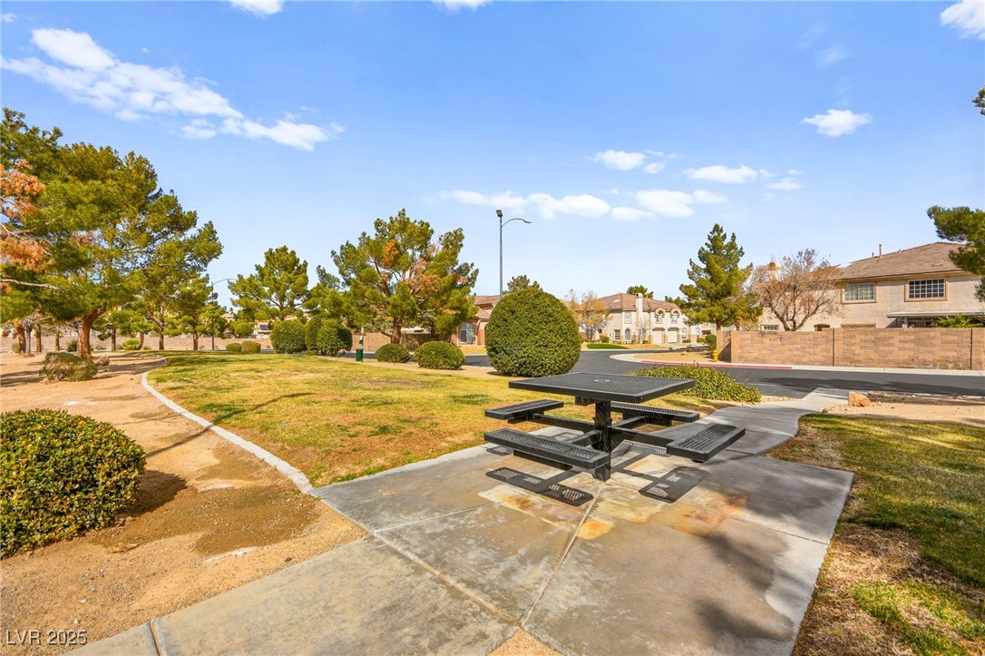 1637 Aspen Meadows Drive