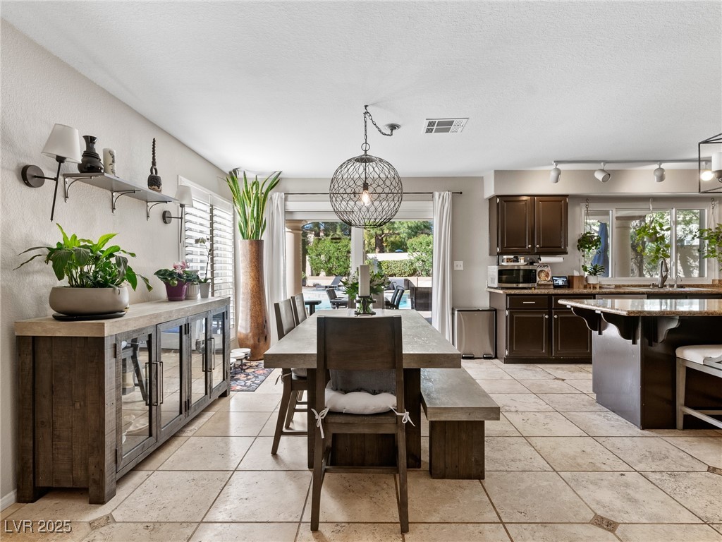 229 Drysdale Circle