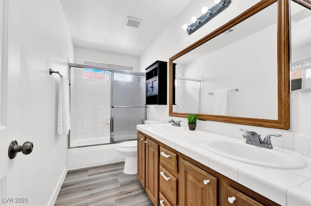 271 Francisco Street