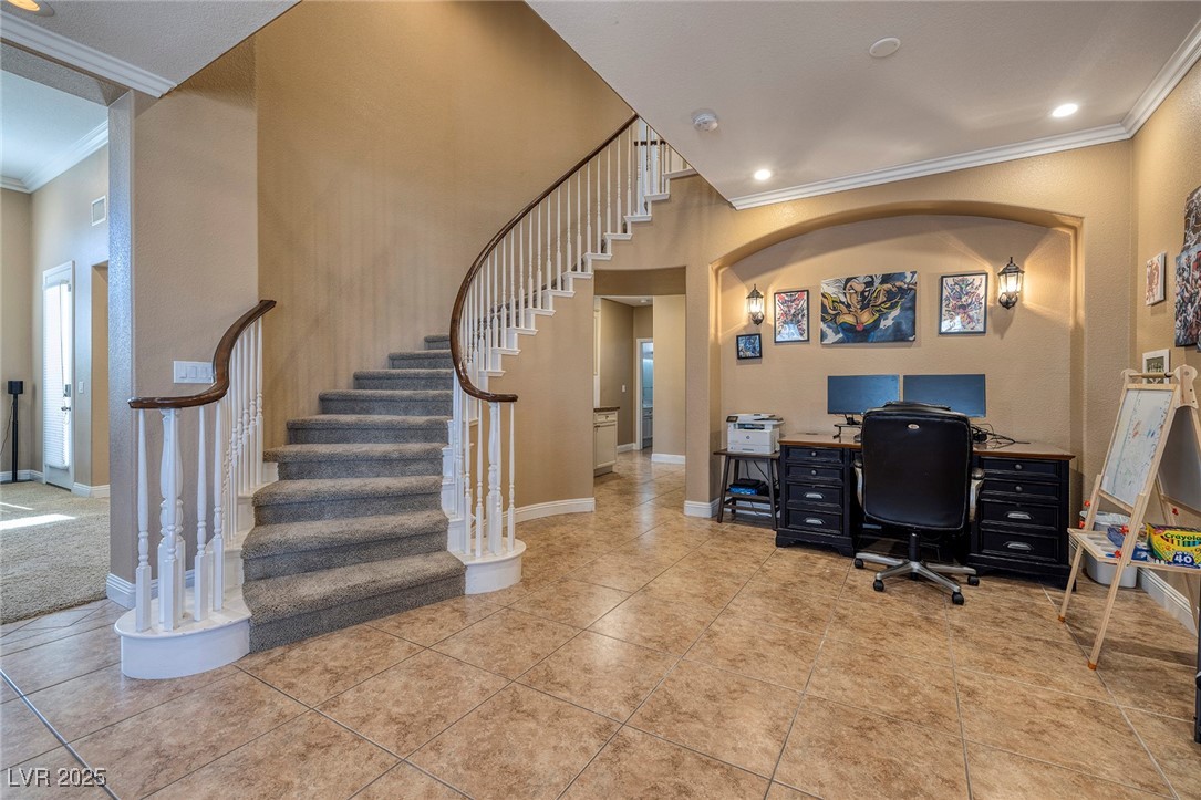 9379 Arrowhead Bluff Avenue