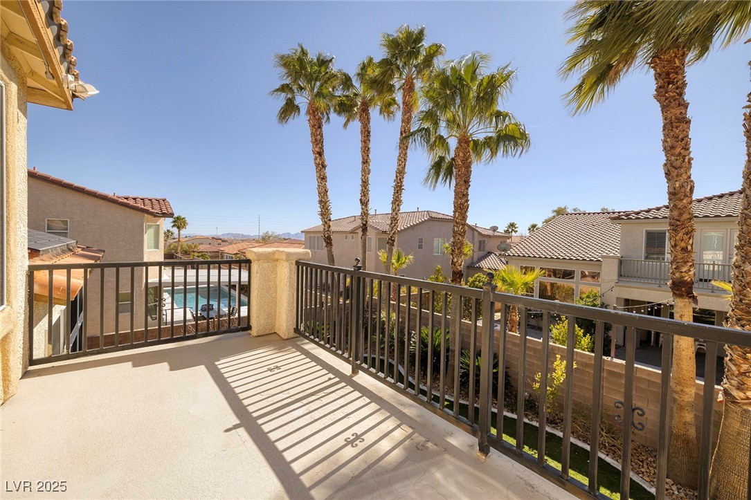 9379 Arrowhead Bluff Avenue