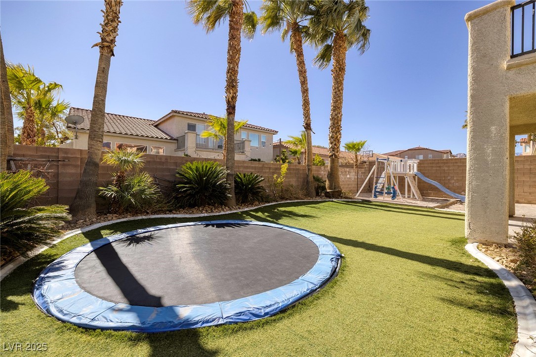 9379 Arrowhead Bluff Avenue