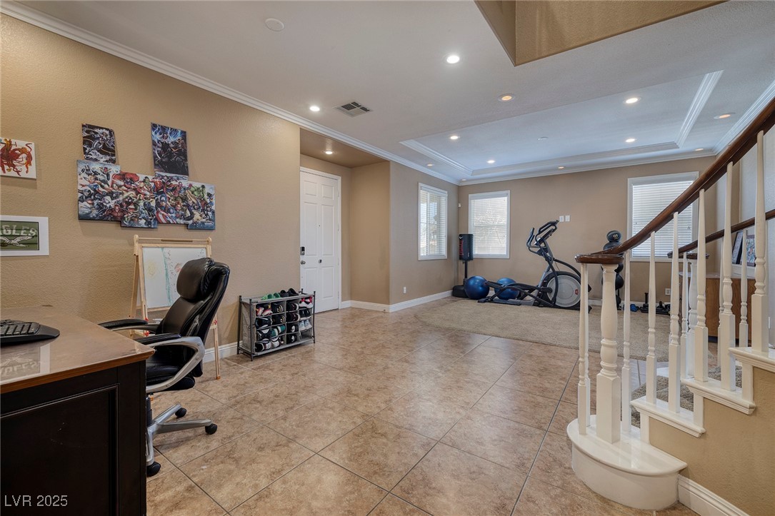 9379 Arrowhead Bluff Avenue