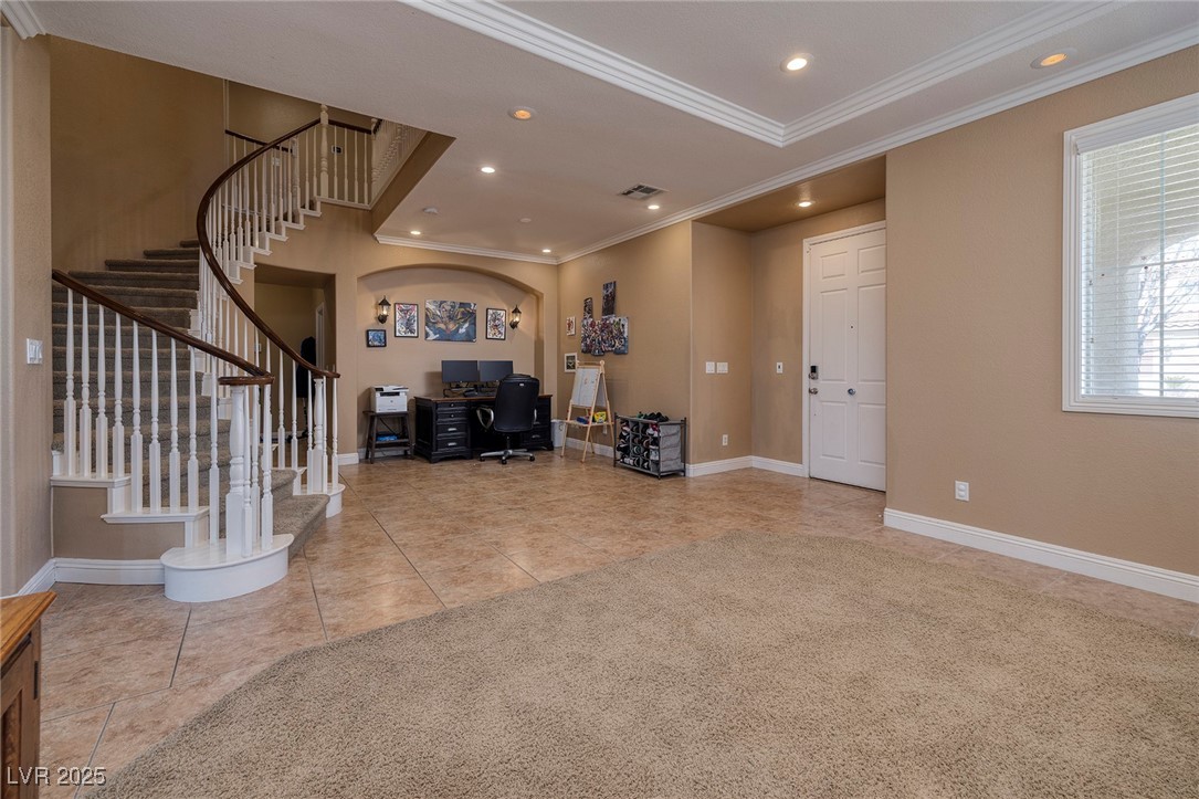 9379 Arrowhead Bluff Avenue