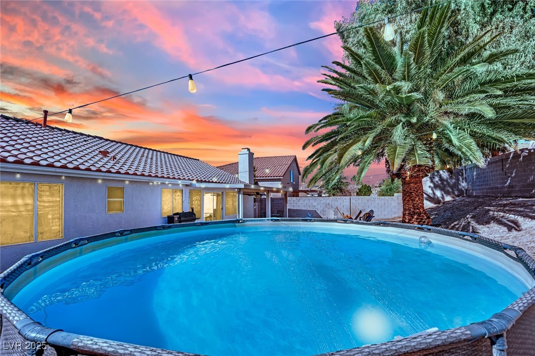 1914 Night Shadow Avenue