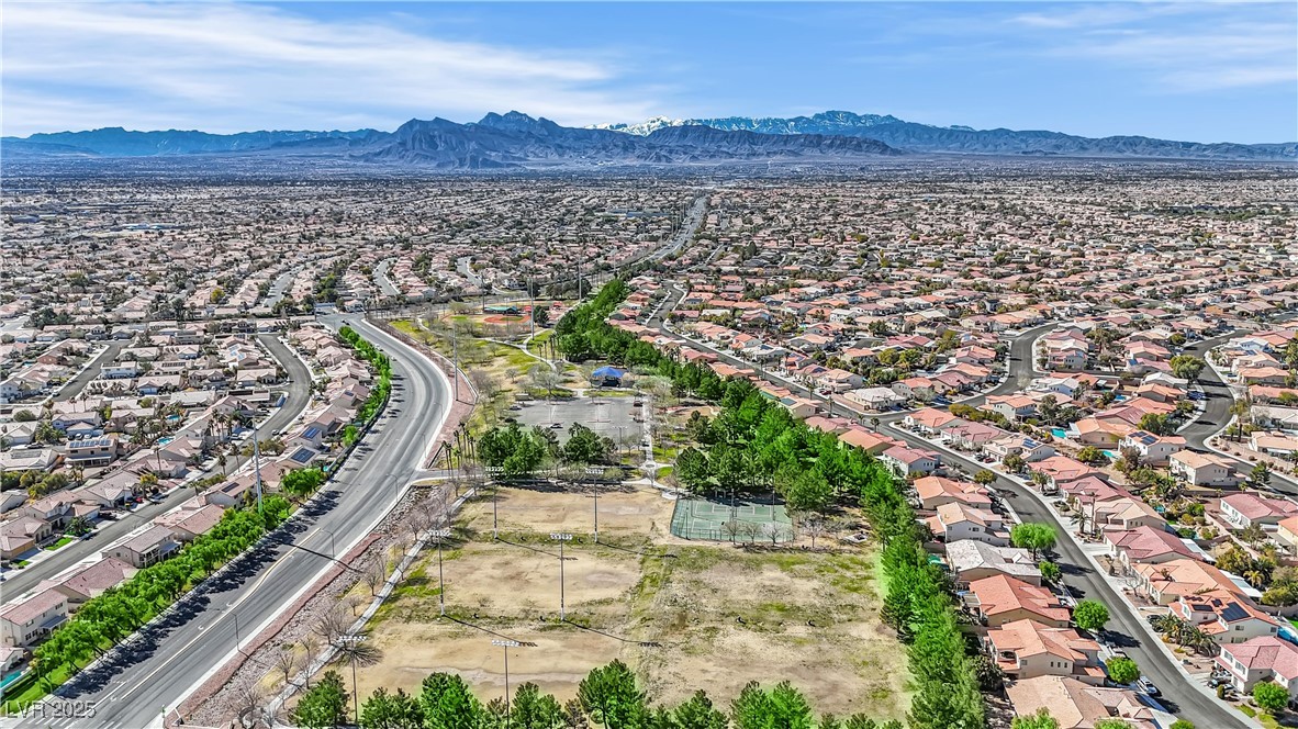1914 Night Shadow Avenue