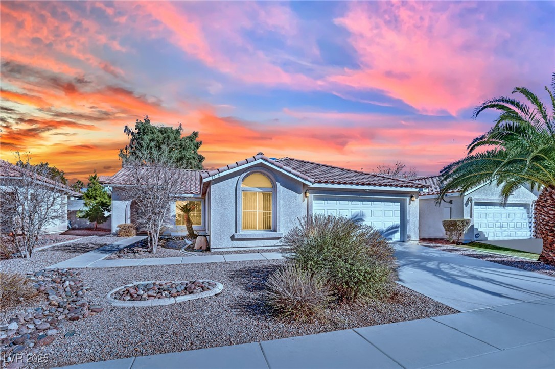 1914 Night Shadow Avenue