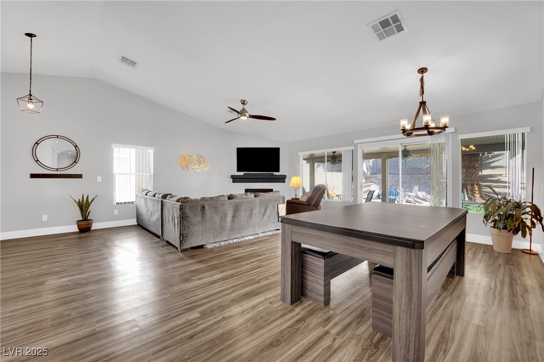 1914 Night Shadow Avenue