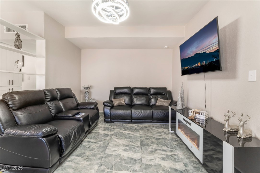 1216 Oahu Street