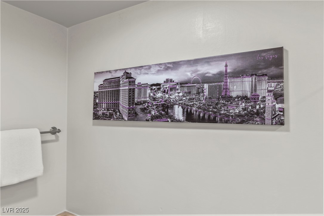 125 East Harmon Avenue 216