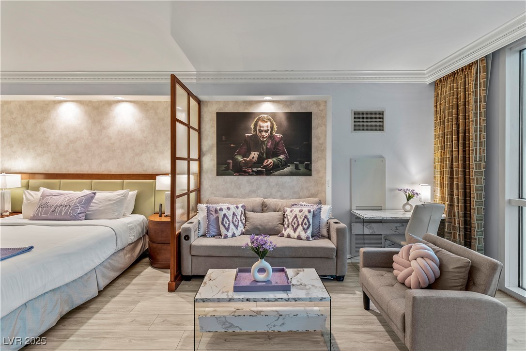 125 East Harmon Avenue 216