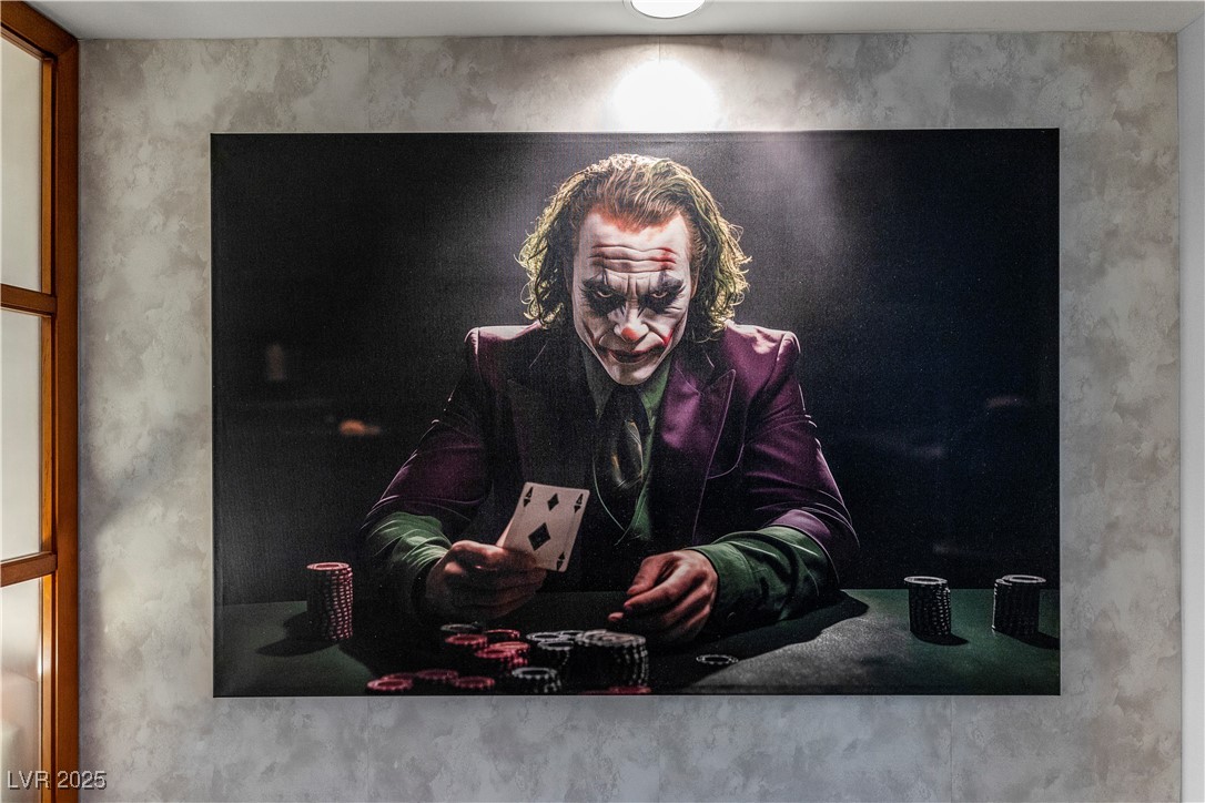 125 East Harmon Avenue 216