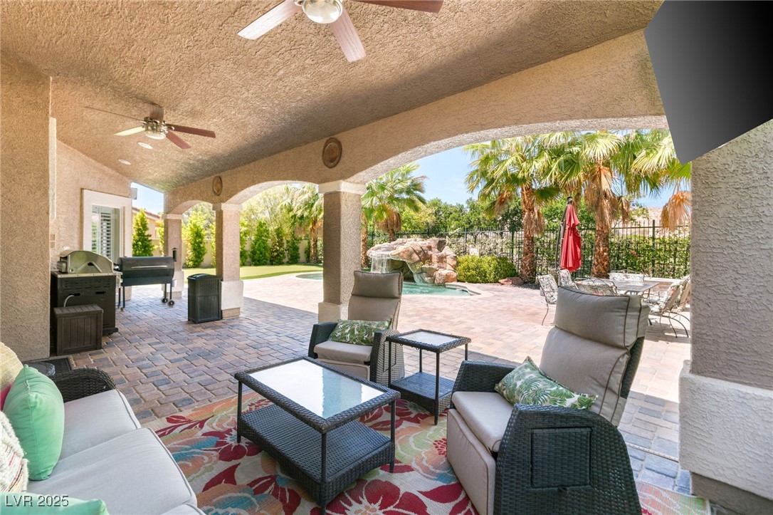 4542 GREY SPENCER Drive