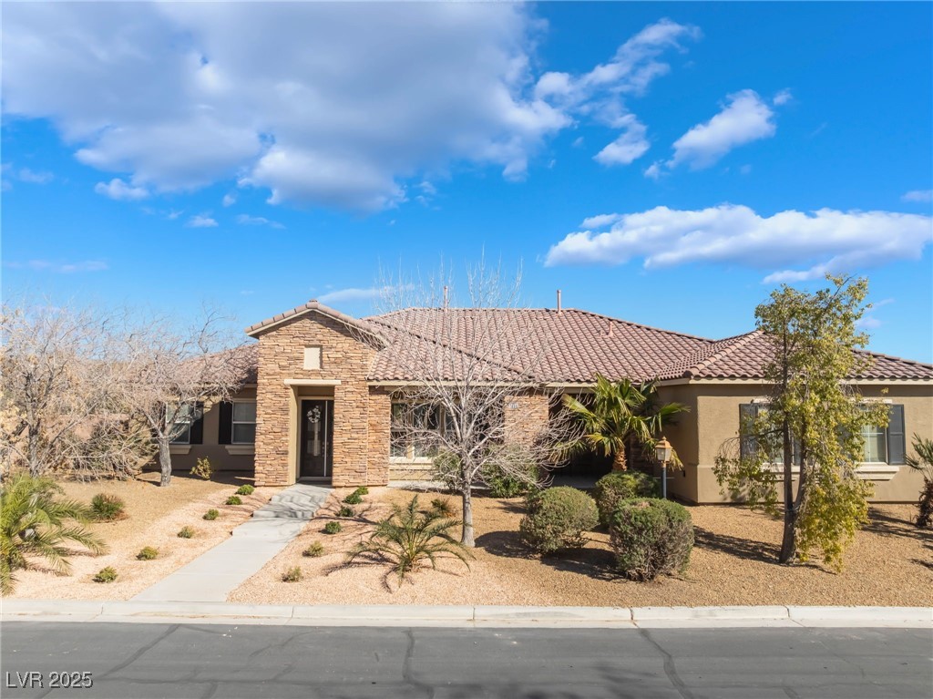 7860 Thunder Echo Street