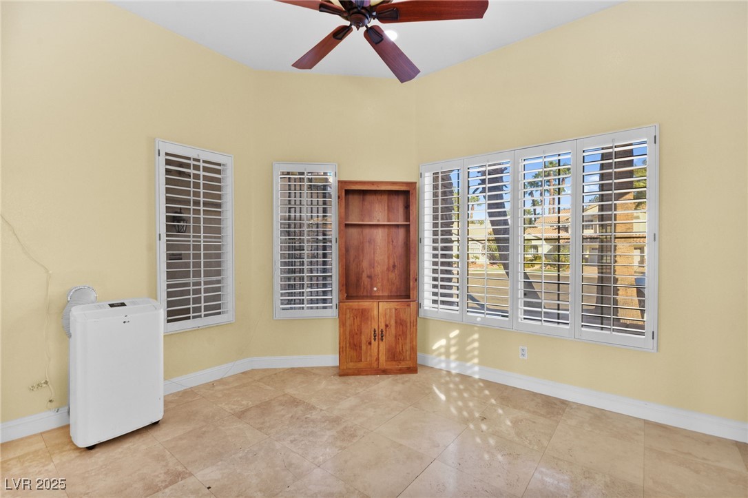 255 El Camino Verde Street