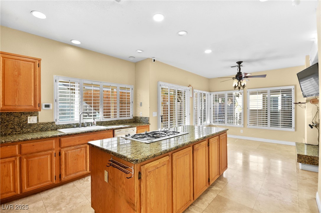 255 El Camino Verde Street