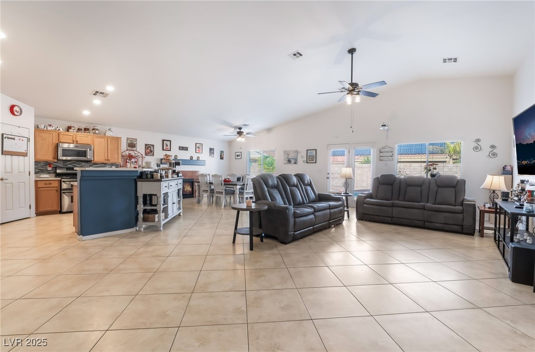 6608 Ringbill Court