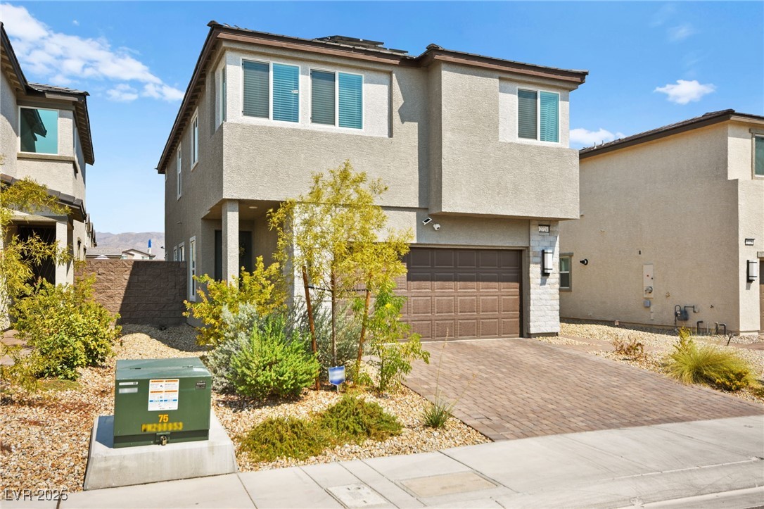 2724 High Echelon Road