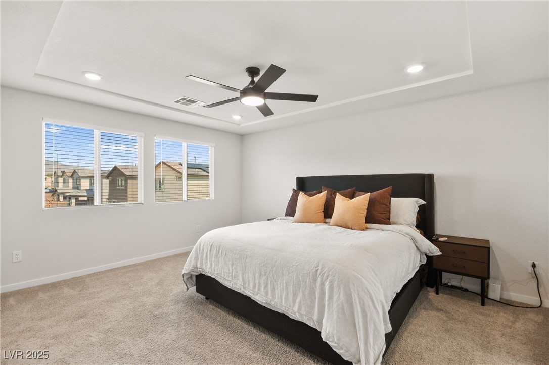 2724 High Echelon Road