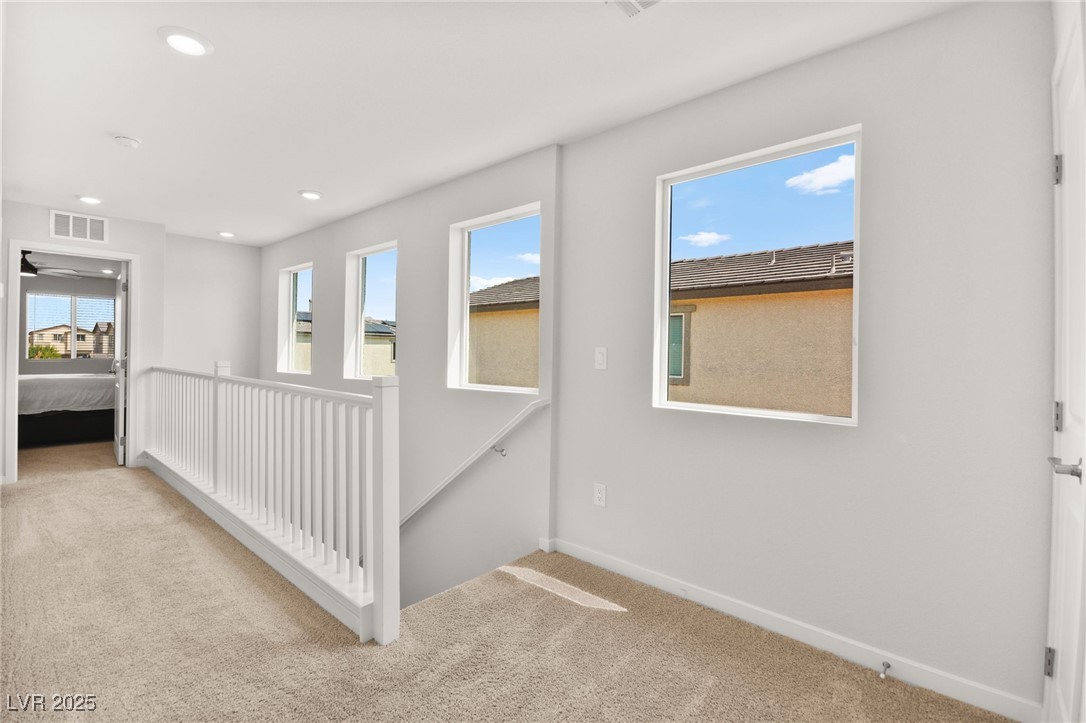 2724 High Echelon Road