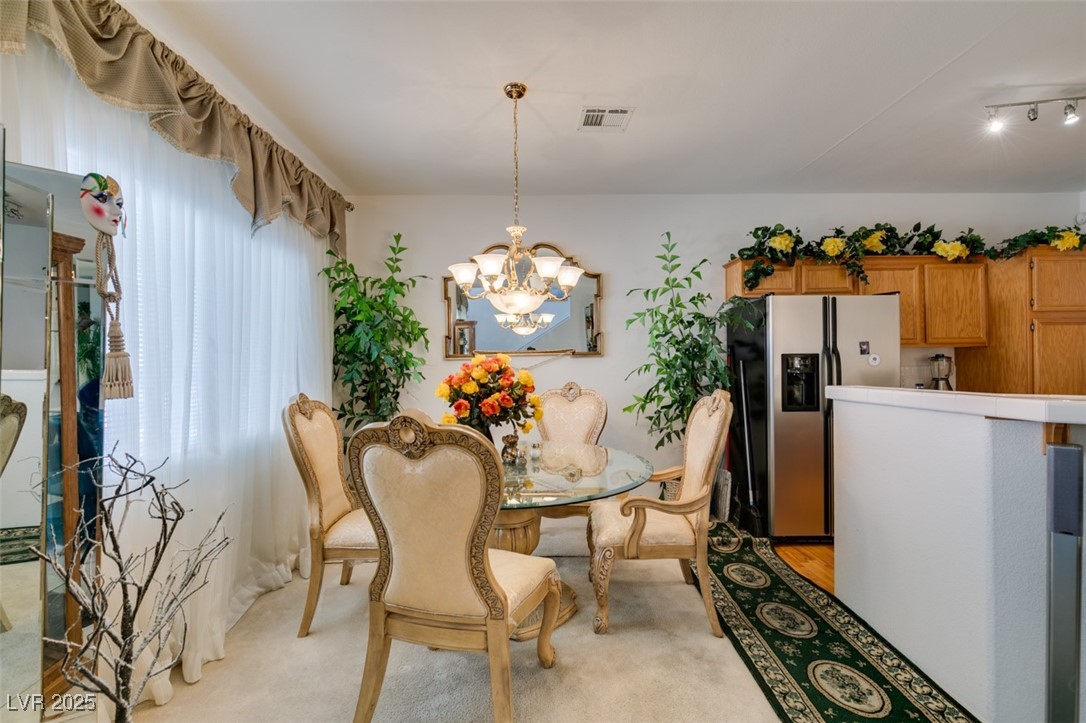 2050 Los Feliz Street 112