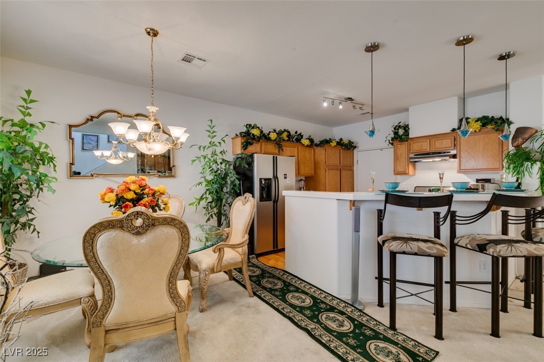 2050 Los Feliz Street 112