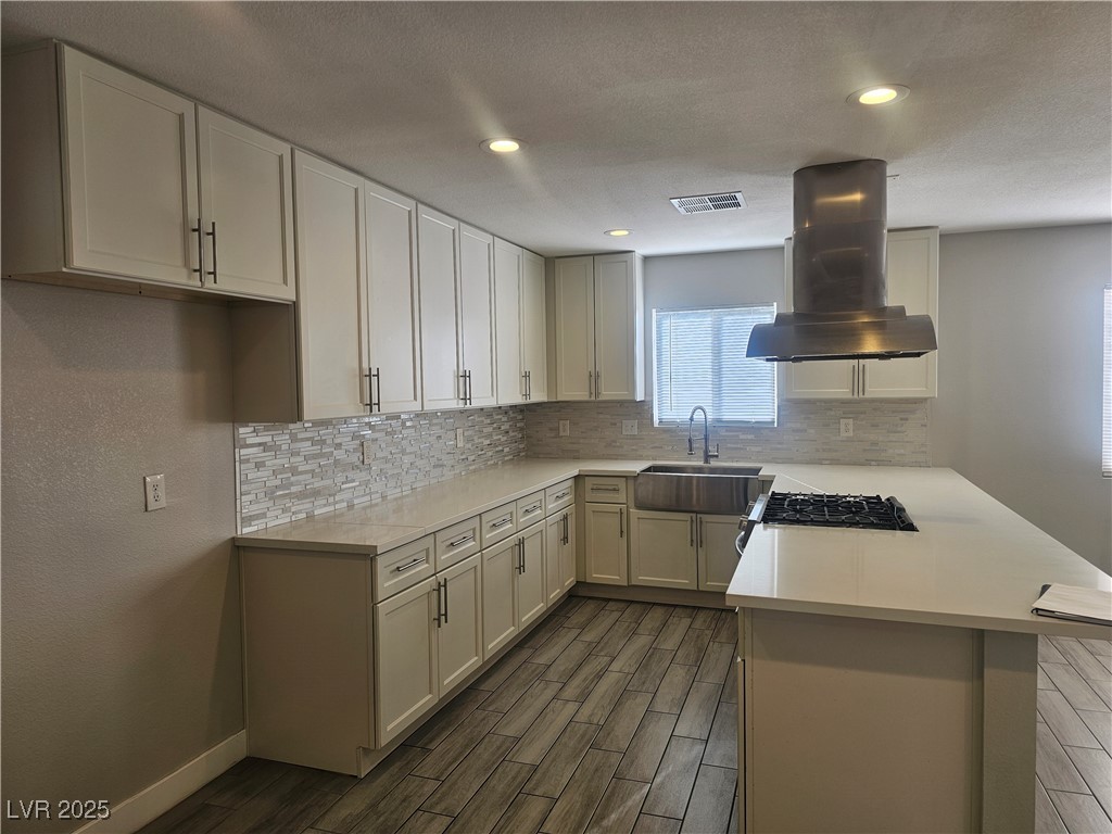 4905 Danbrook Court