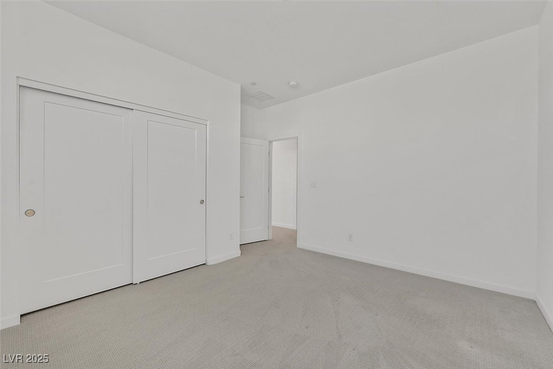 796 Keys View Avenue