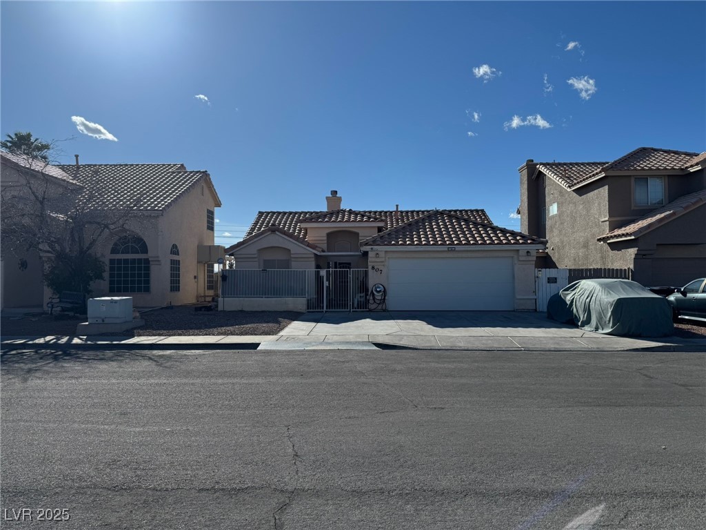807 Zinnia Circle