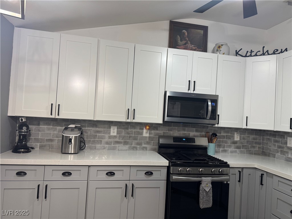 807 Zinnia Circle