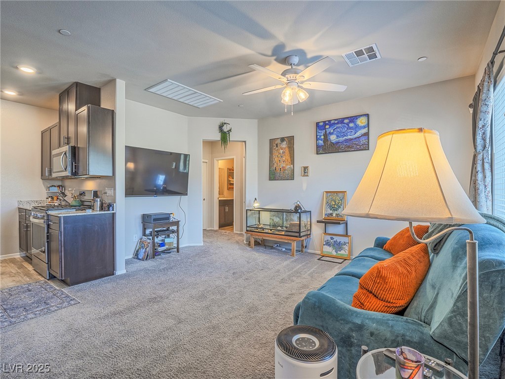 7525 Emerald Stars Street 101