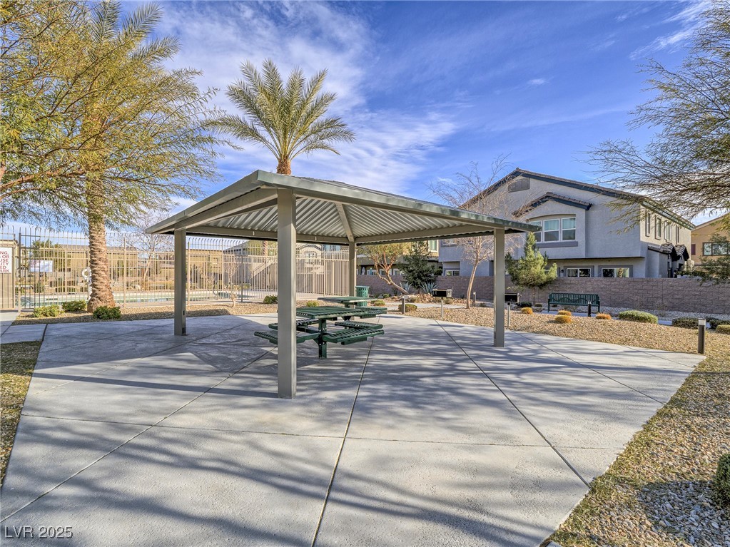 7525 Emerald Stars Street 101