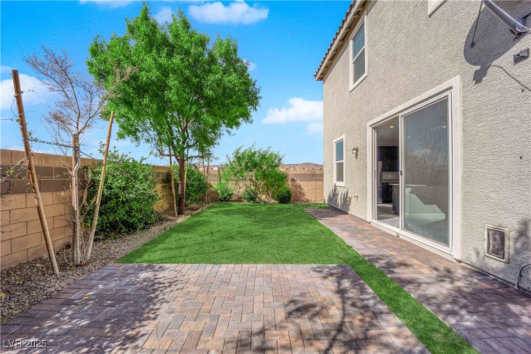 8495 Green Alder Court