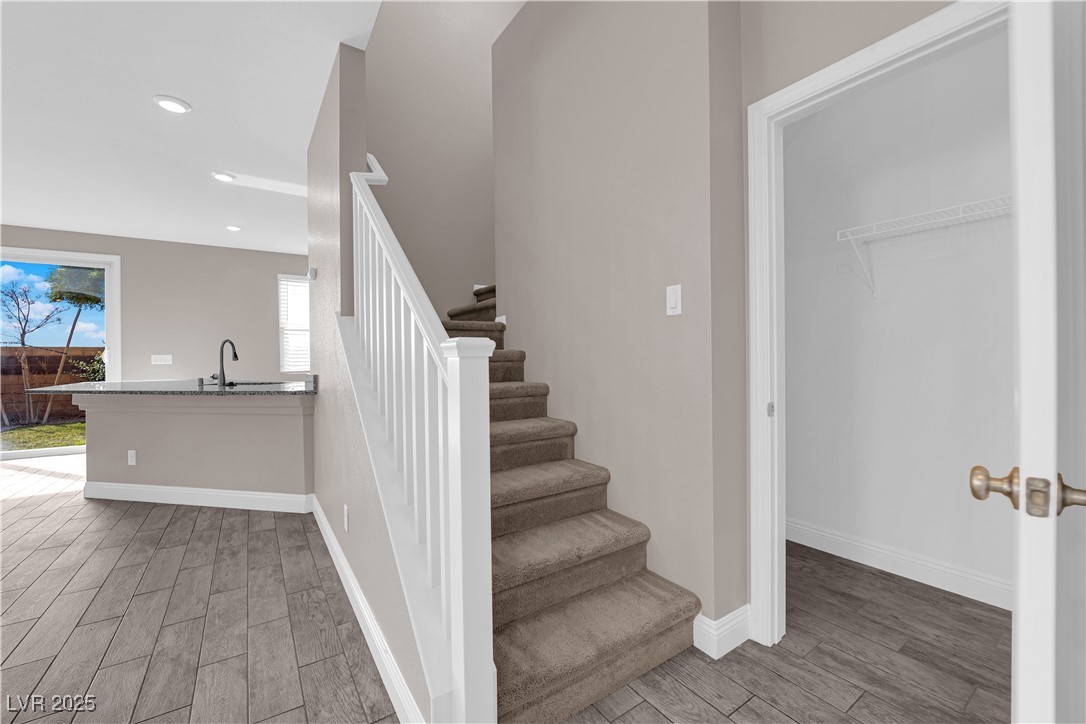 8495 Green Alder Court
