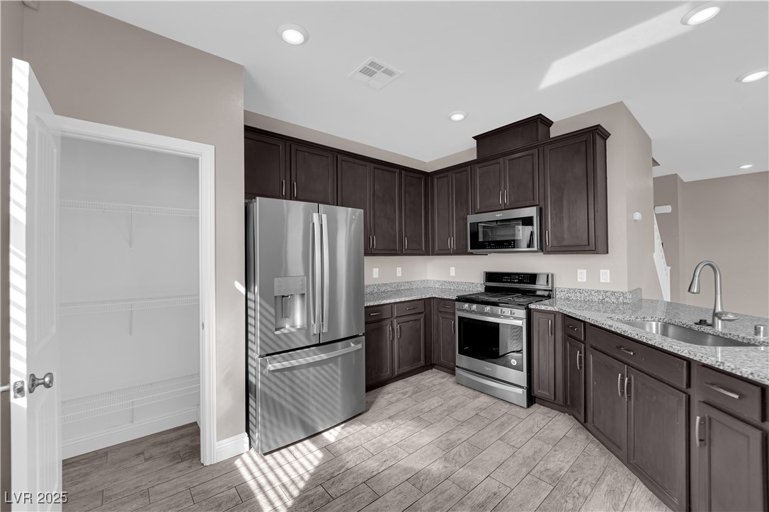 8495 Green Alder Court