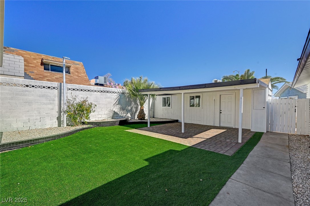 4804 El Tesoro Avenue