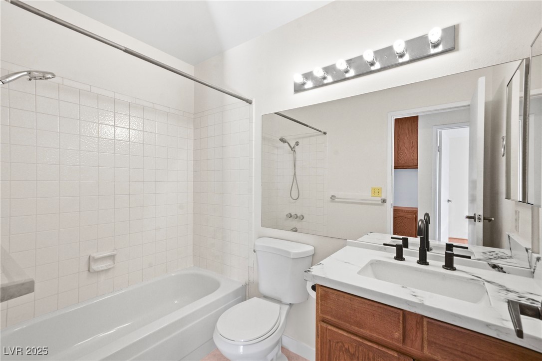 6130 Desert Sun Drive