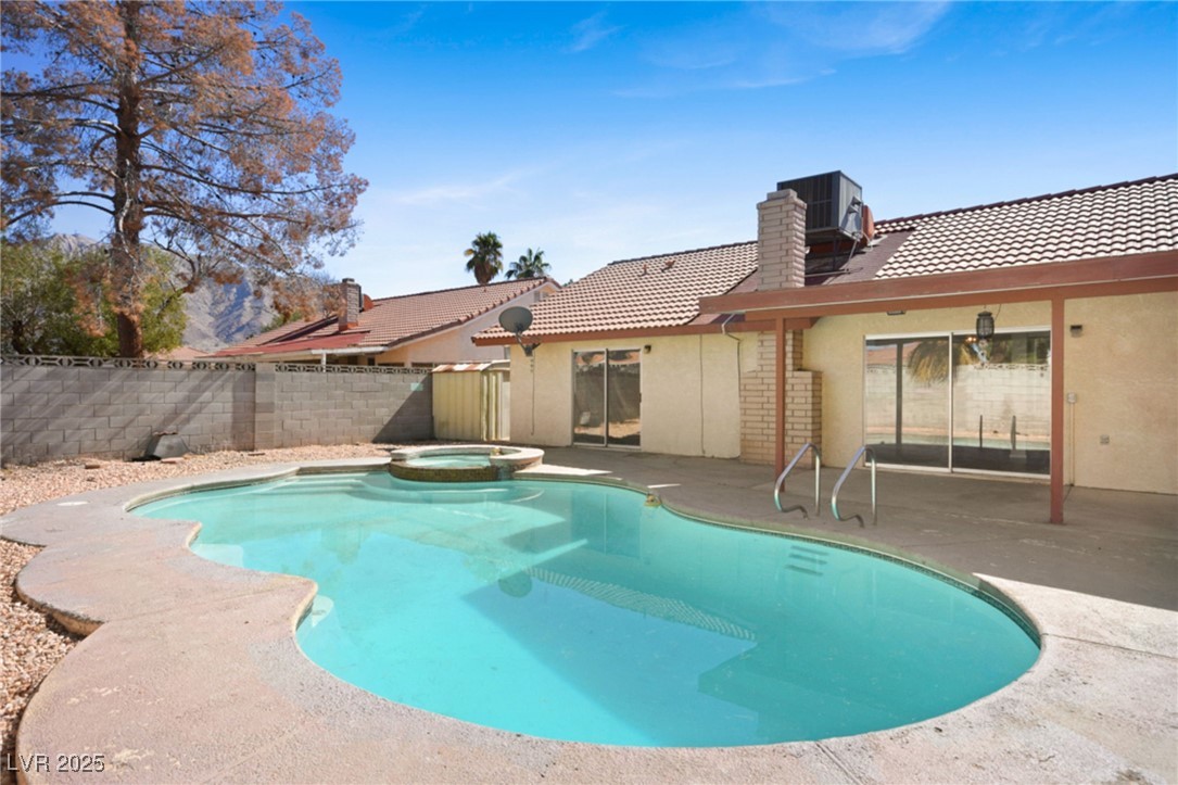 6130 Desert Sun Drive