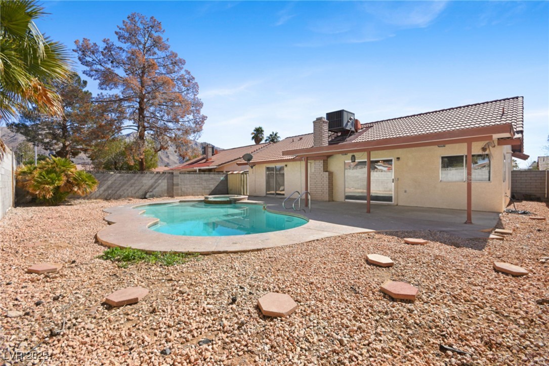 6130 Desert Sun Drive