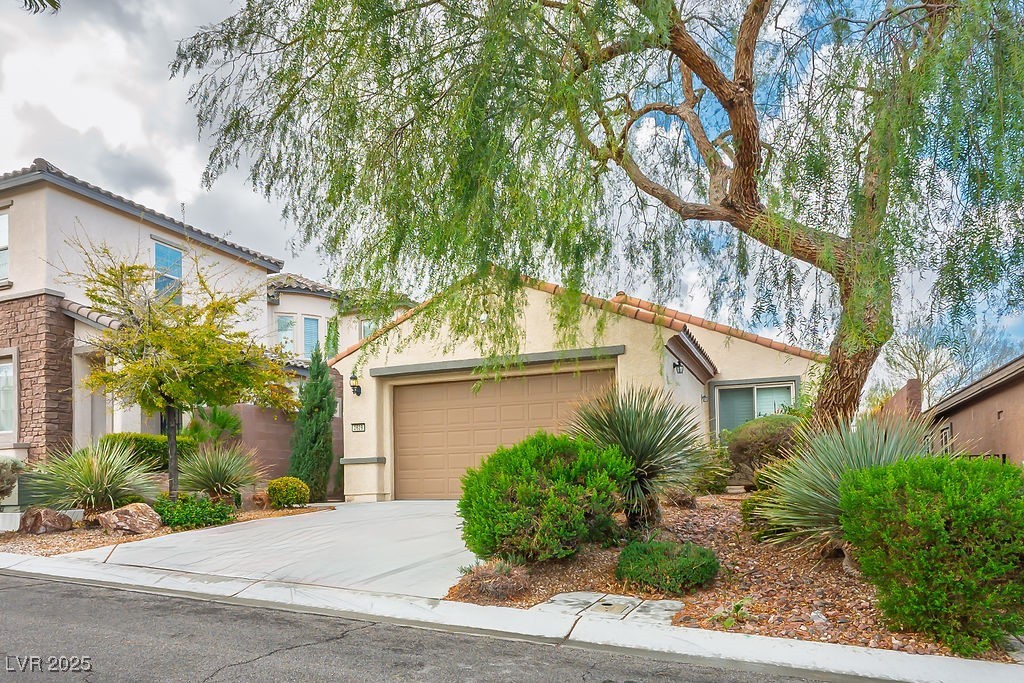 2629 Chateau Clermont Street