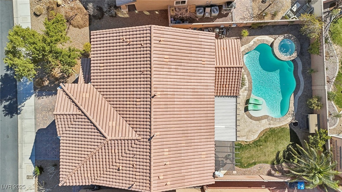 1033 Via Dell Bacio Drive