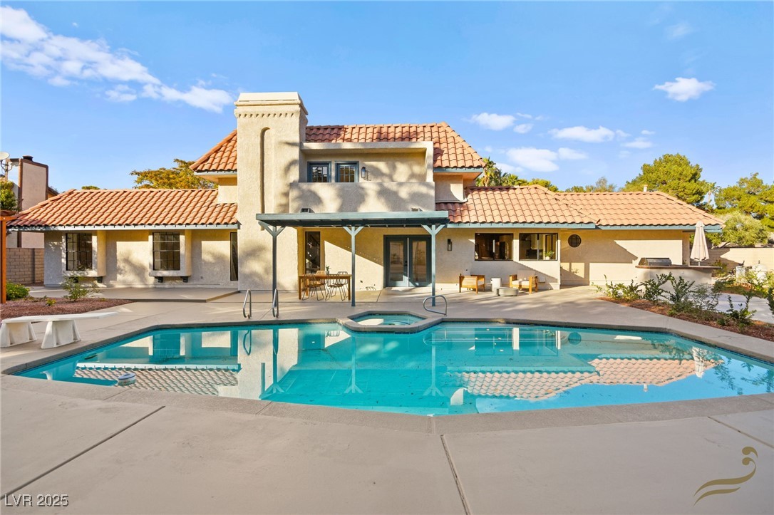 2501 Wimbledon Drive