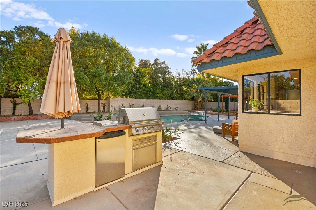 2501 Wimbledon Drive