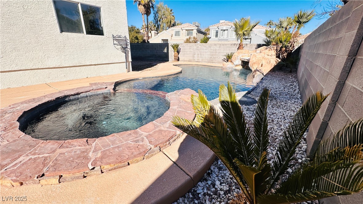 7244 Buglehorn Street