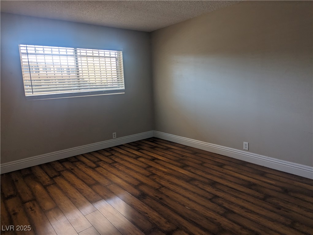 615 South Royal Crest Circle 15