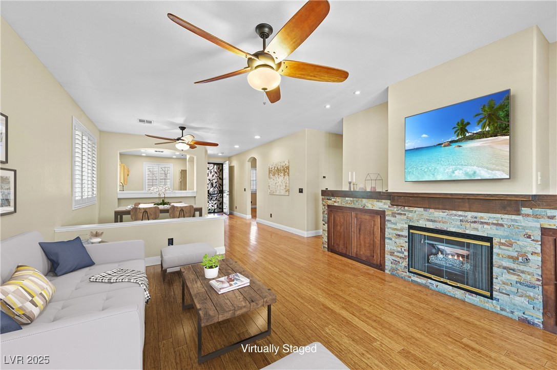2213 Midvale Terrace
